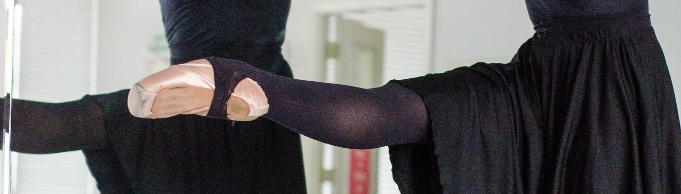 The Girl at the Bar{re}